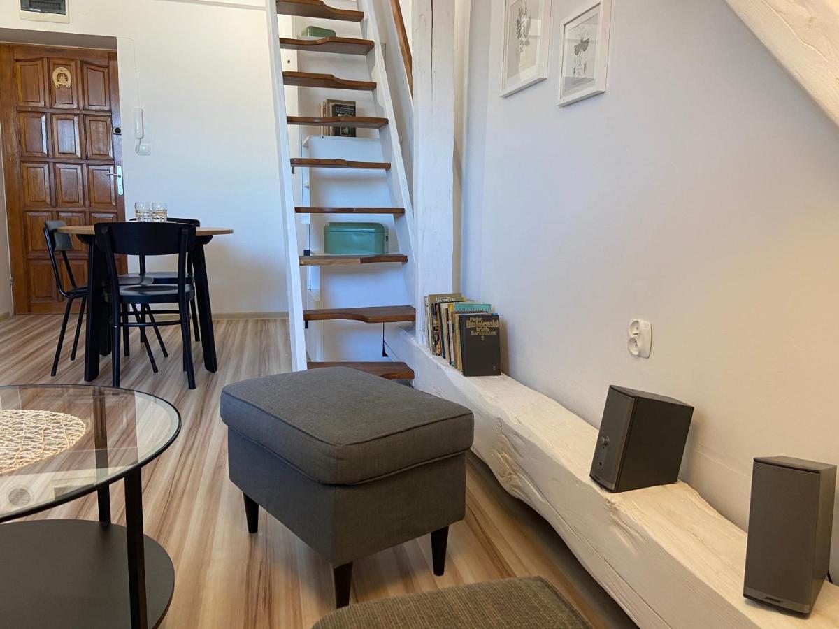 Cozy Mezzanine In Jewish District Near Old Town