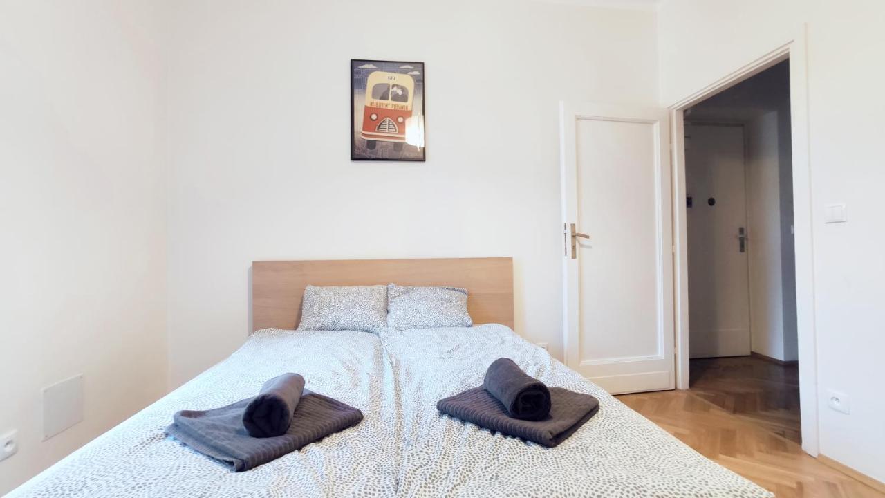Barska 21 By Homeprime Apartment