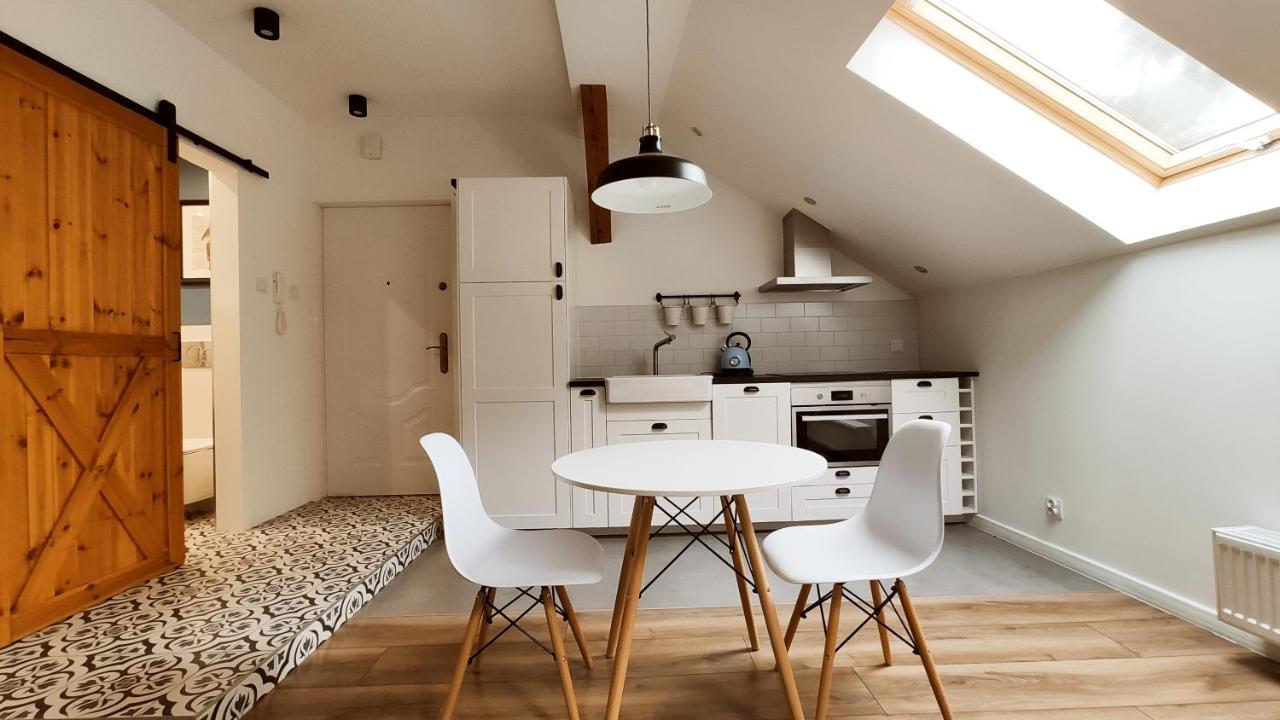 Zamkowa 9 With A View On Wawel Castle By Homeprime Apartament