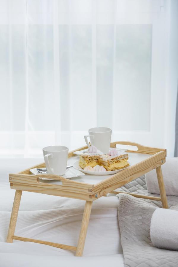 W Parku Lotnikow Tauron Arena By Renters Apartment *