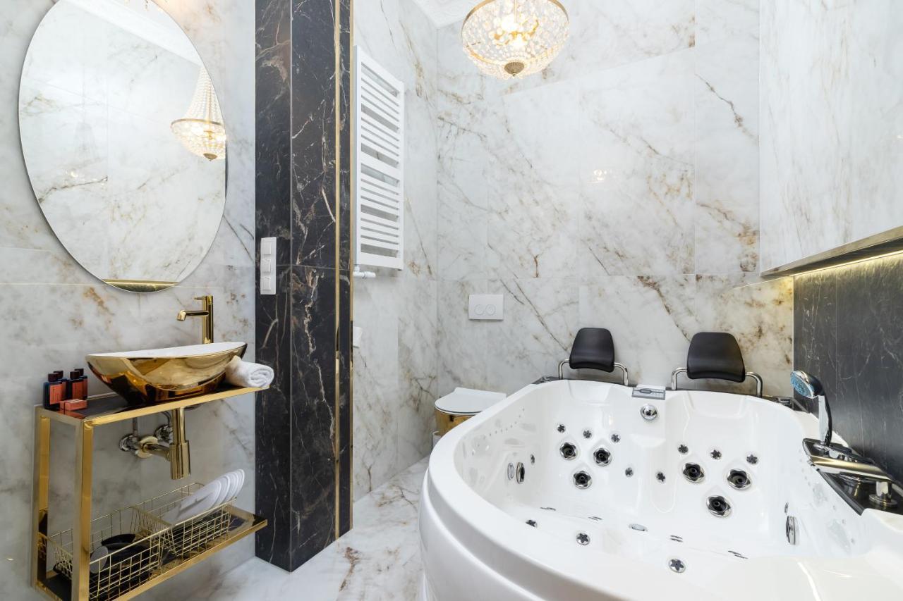 Kazimierz With Jacuzzi By Renters Prestige *