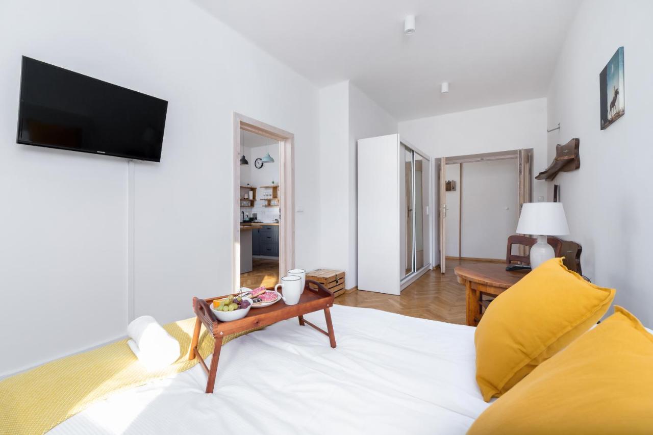 Apartment Old Town Basztowa By Renters