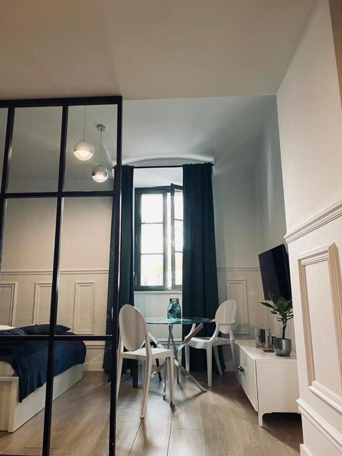 Apartment Wawel Neighborhood - Luxury Krakow