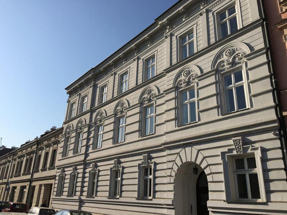 Goldfinger 3-bed Unique In The Heart Of Podgorze