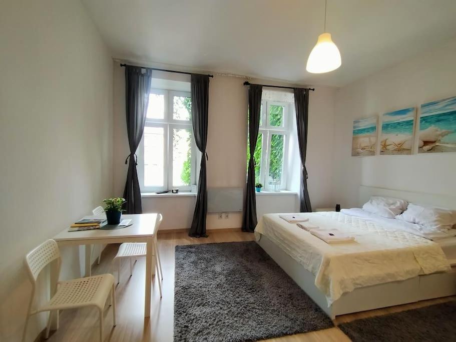 Bright Josefa For Two Krakow