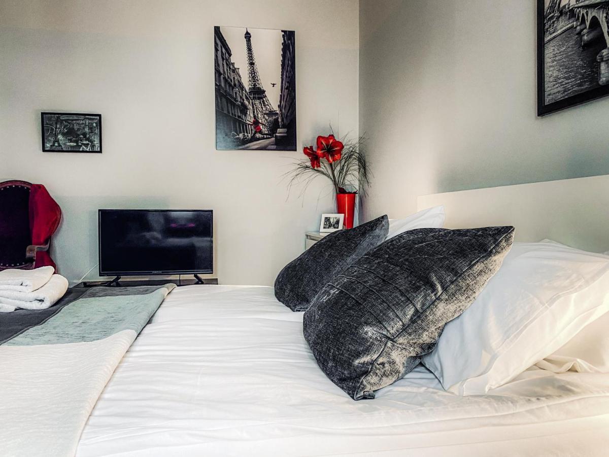Next To Wawel Castle, Vistula River & Old Town Cracow Apartamento Cracóvia