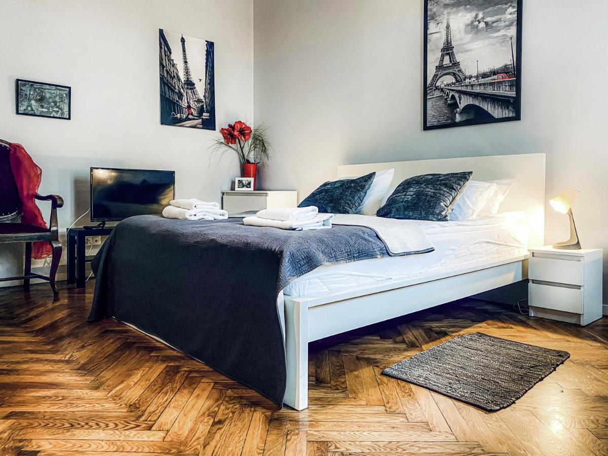 Next To Wawel Castle, Vistula River & Old Town Cracow Apartamento