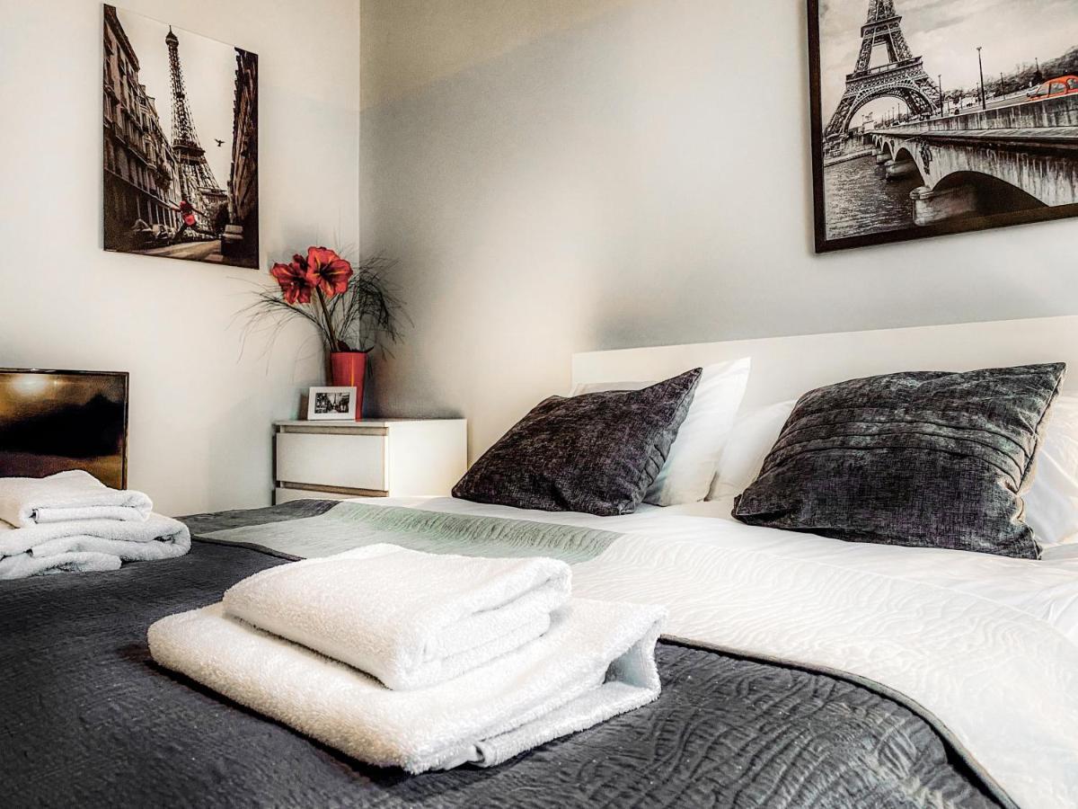 Next To Wawel Castle, Vistula River & Old Town Cracow Apartamento