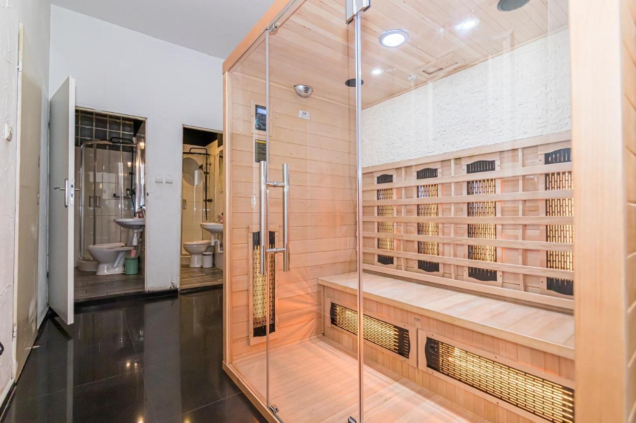 Make Your Own Party - Exclusive 200 Sqm Apartaments With Sauna And Snooker Table Hen&Stag Do Apartment