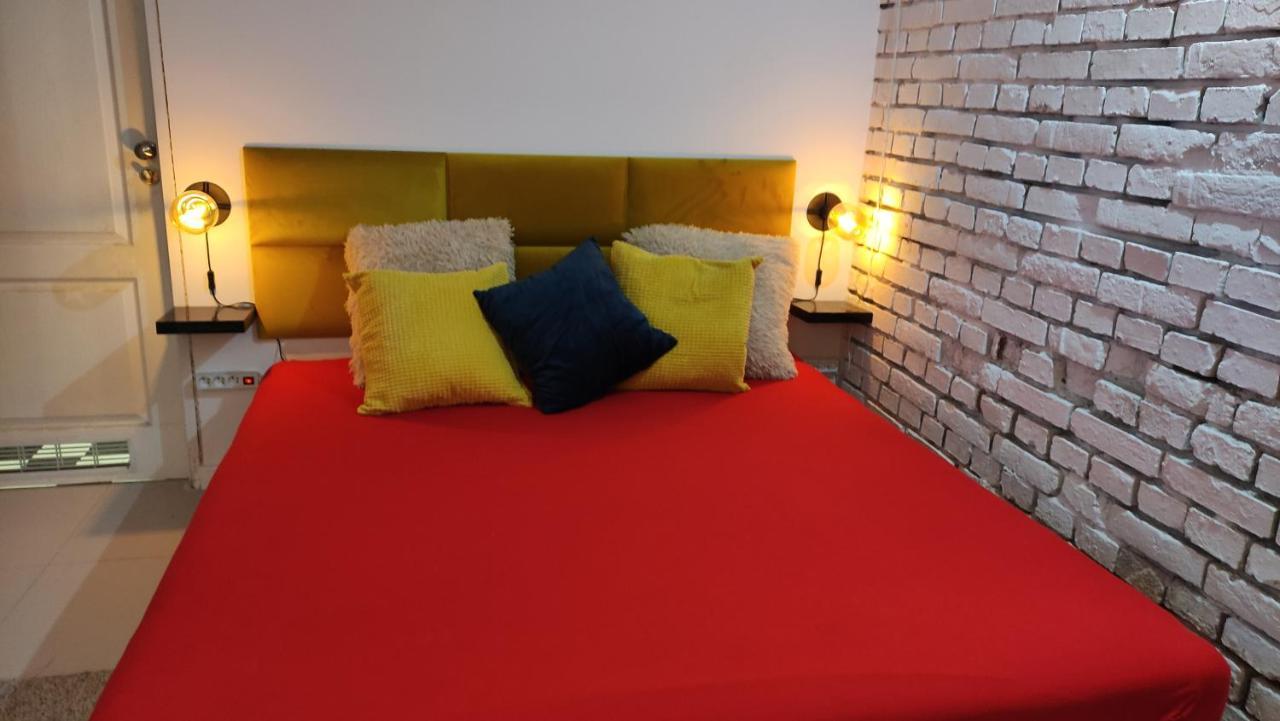 Cosy Dungeon Double With Ac Apartment Krakau