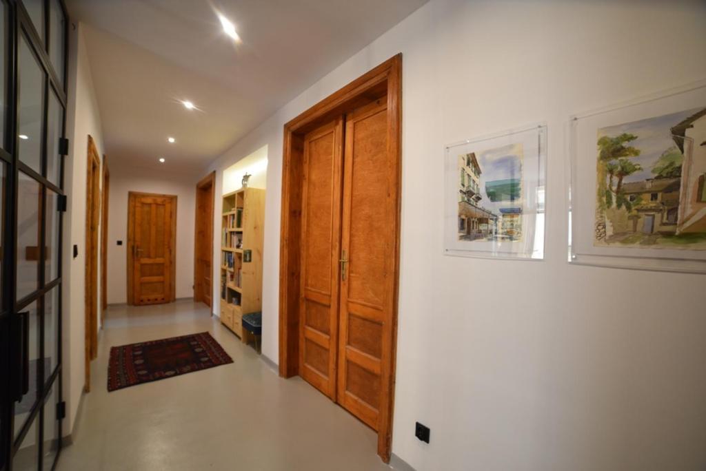 Designer 110m2 With King Size Beds & Equipped Kitchen Apartment *