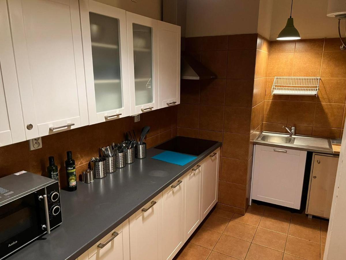 50 People Bis Appartement Krakau