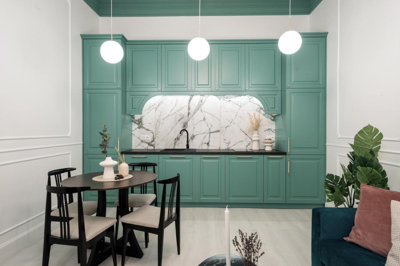 Old Town Apartment