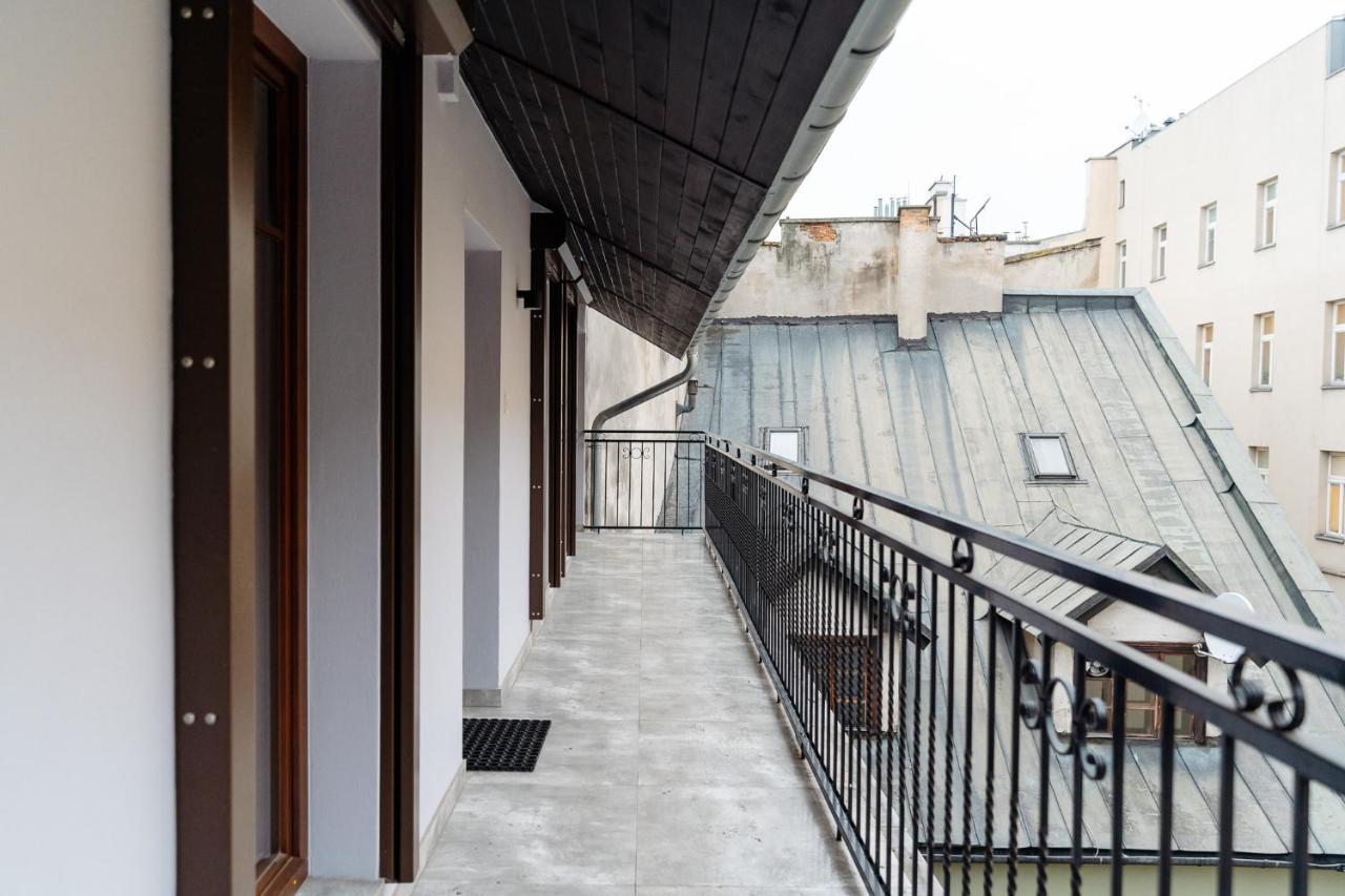 Main Square - Loftaffair Apartment *