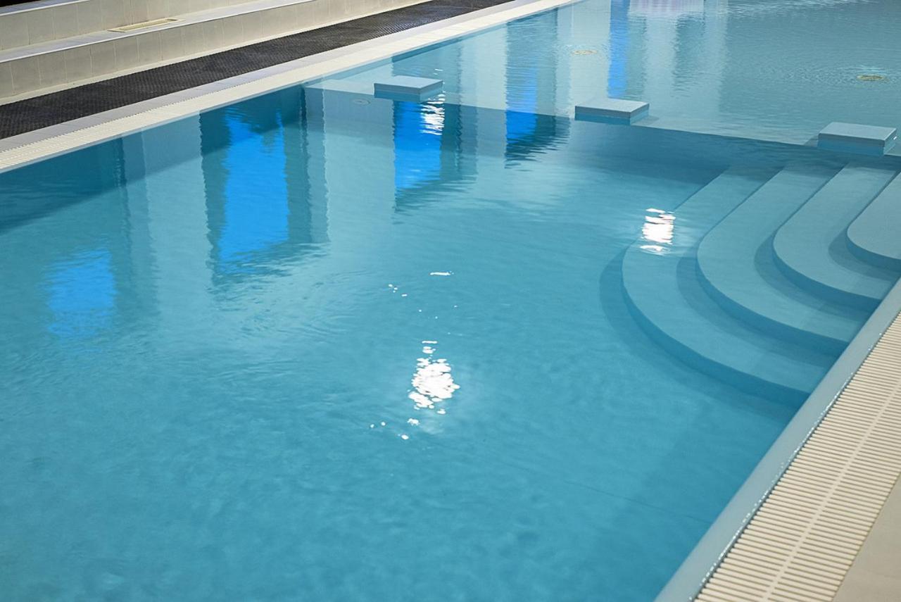 J&j Sport Center 3*