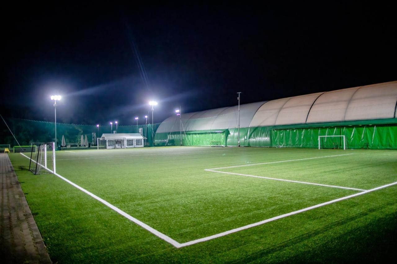 Hotel J&j Sport Center