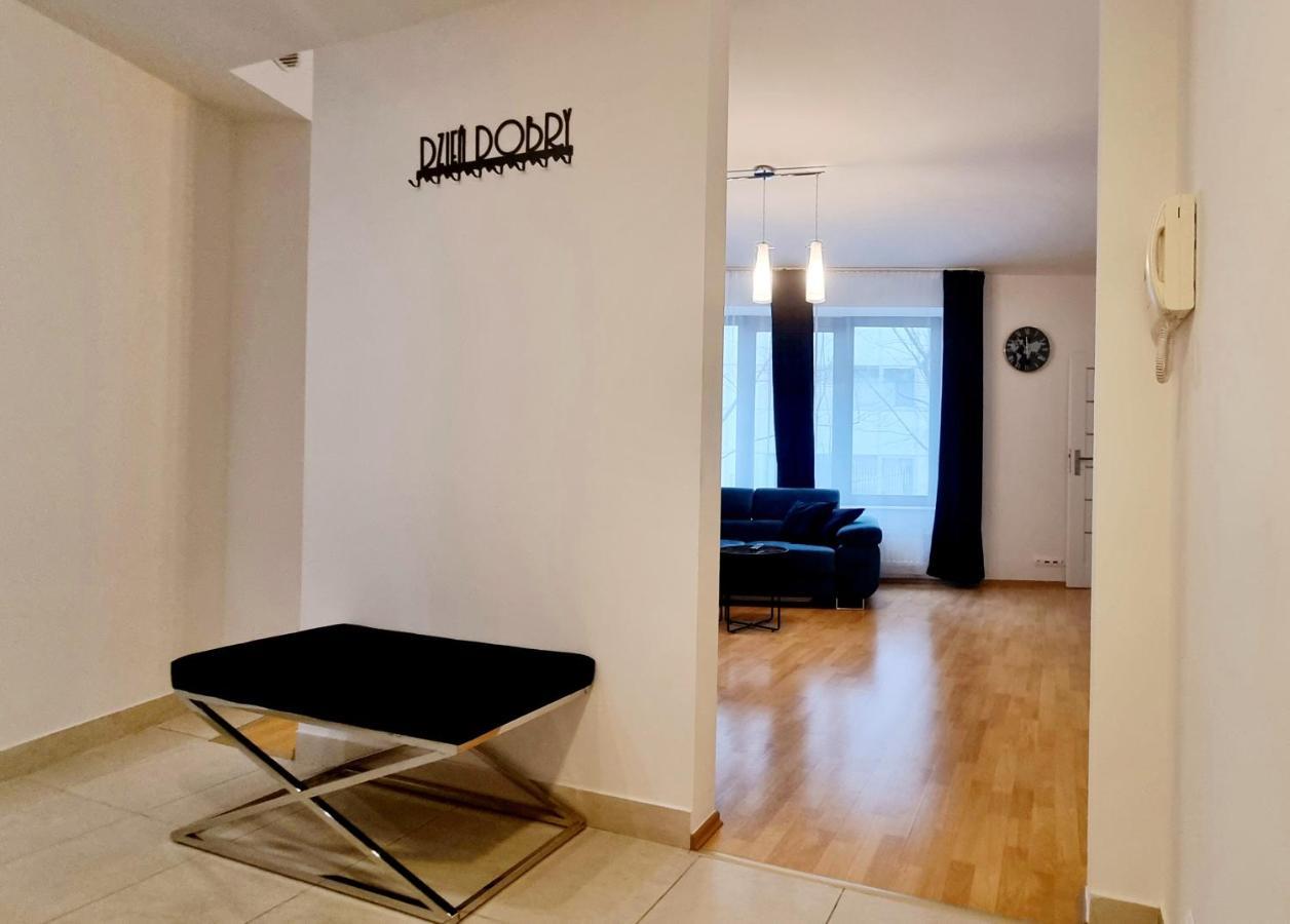 Nook Nook Kazimierza Wielkiego 104 *