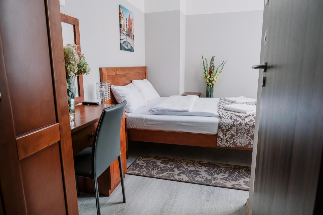 Hotel apartamentowy Dream Garden Palace