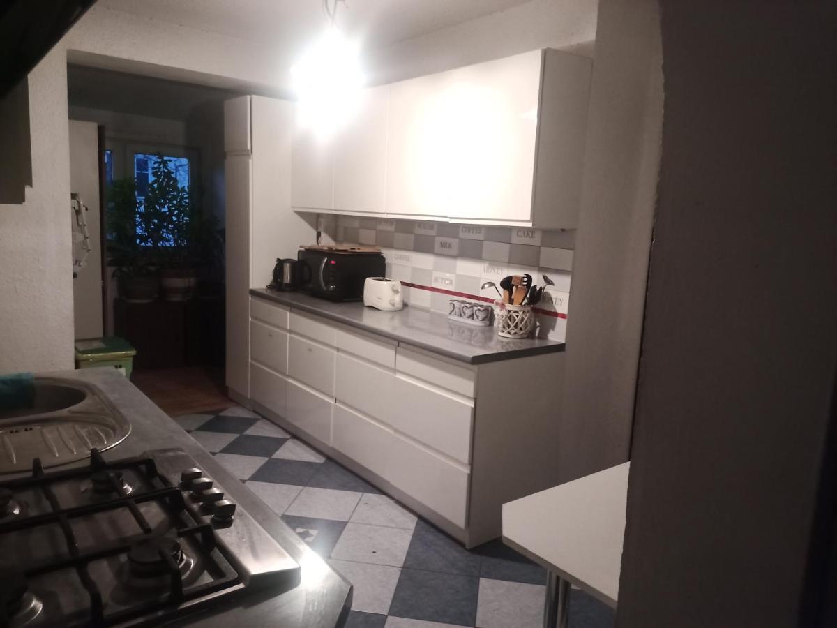 Homestay W Domu Z Duzym Ogrodem