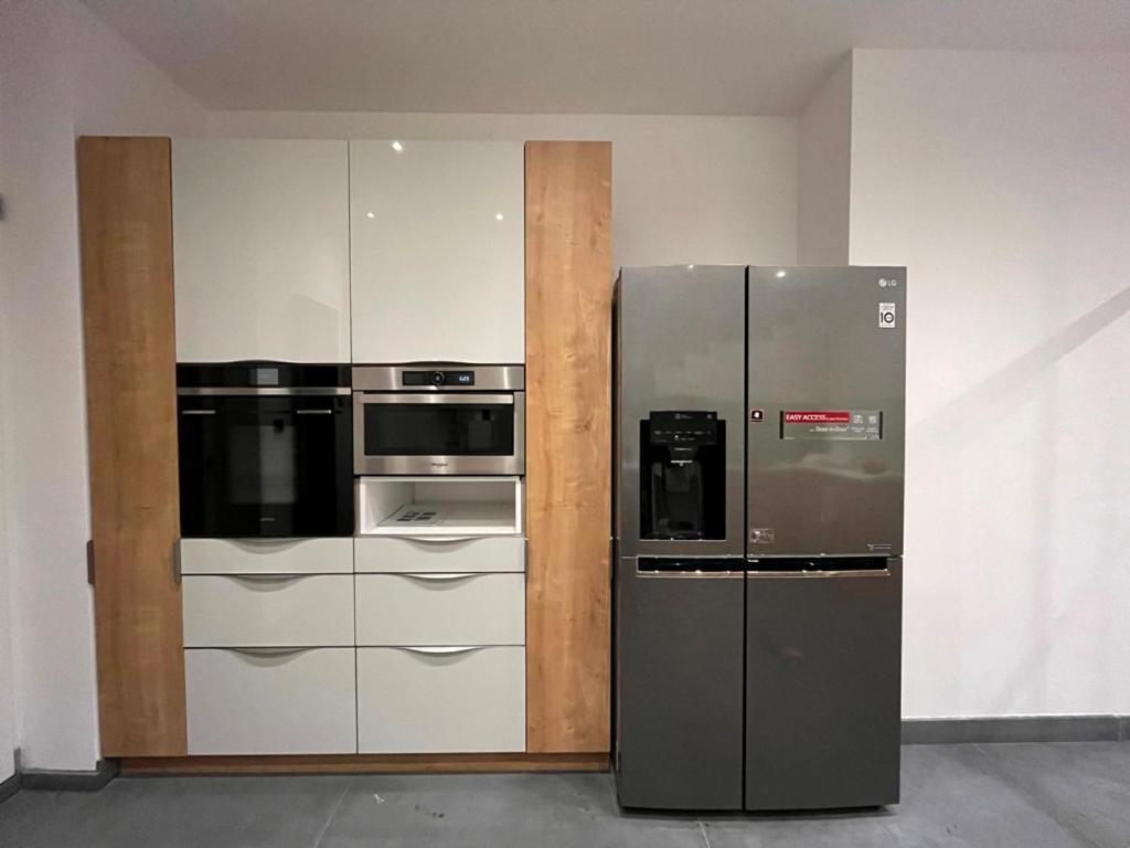 Designer 110m2 With King Size Beds & Equipped Kitchen Krakow