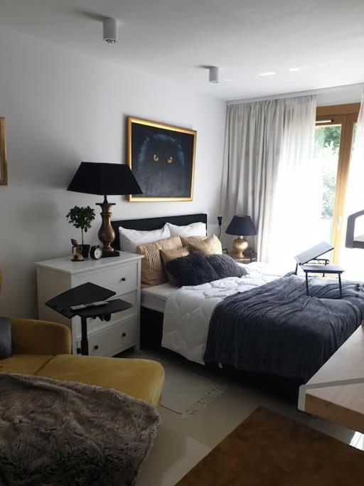 Apartment Kossak Square By Vistula River And Wawel Krakow