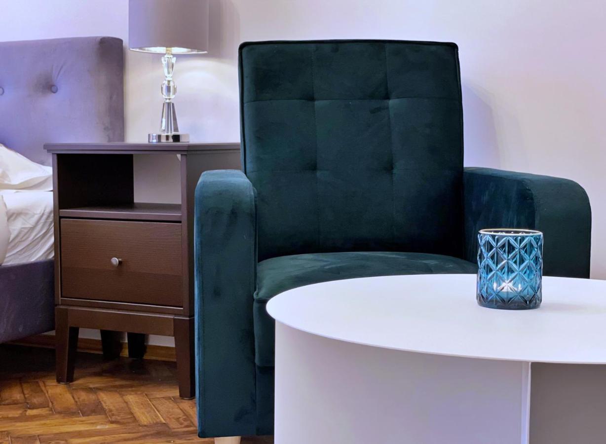 Rzeszowska 5 Apt. 3 * Krakow