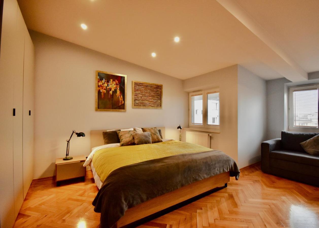 Apartment Krib *