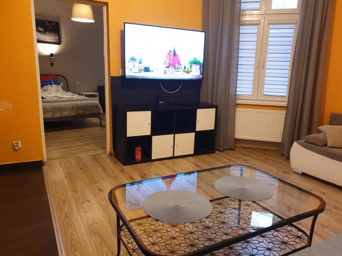 Apartament W Kamienicy W Centrum Krakowa Apartment *