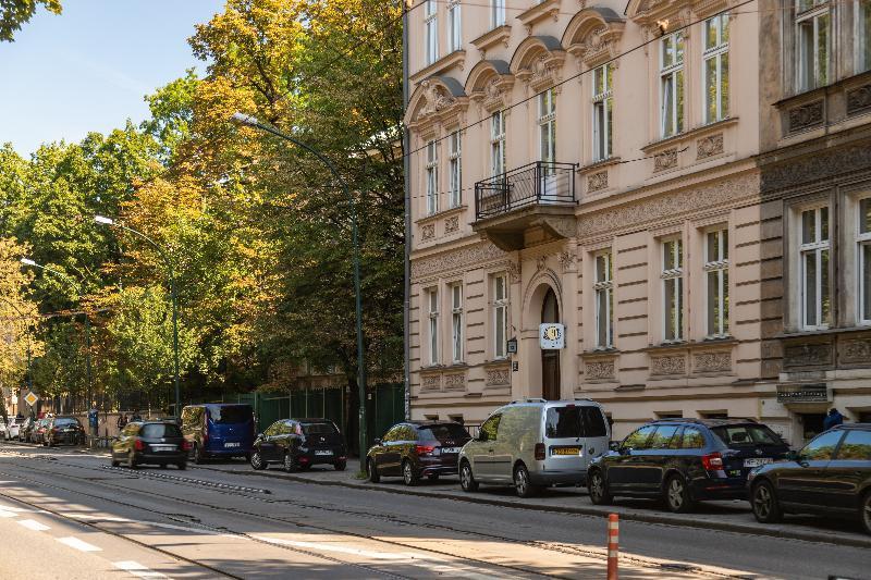 Maximum 3* Krakow