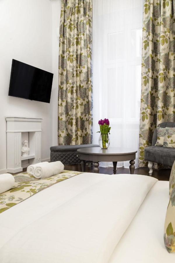 Househost Apartment: Boguslawskiego Street Cracóvia