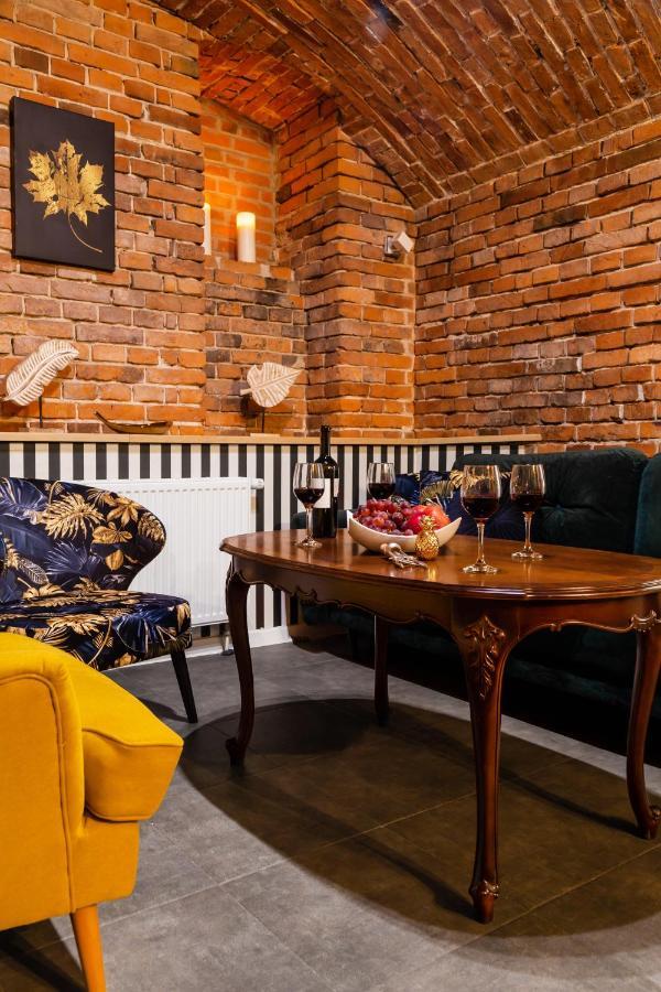 Househost Apartment: Boguslawskiego Street Apartamento *