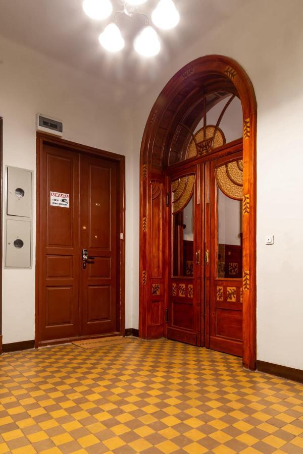 Househost Apartment: Boguslawskiego Street Apartamento