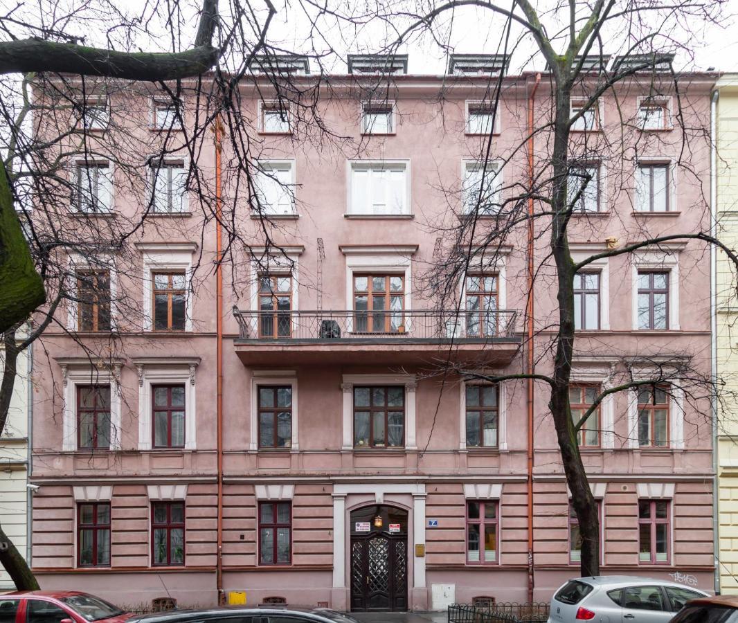 Househost Apartment: Boguslawskiego Street *
