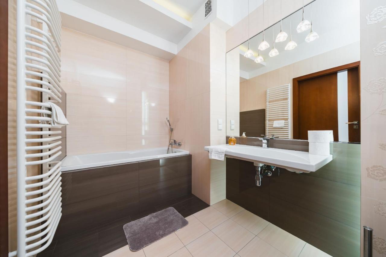 Apartament W Centrum Krakowa Na Ulicy Dlugiej Apartamento *