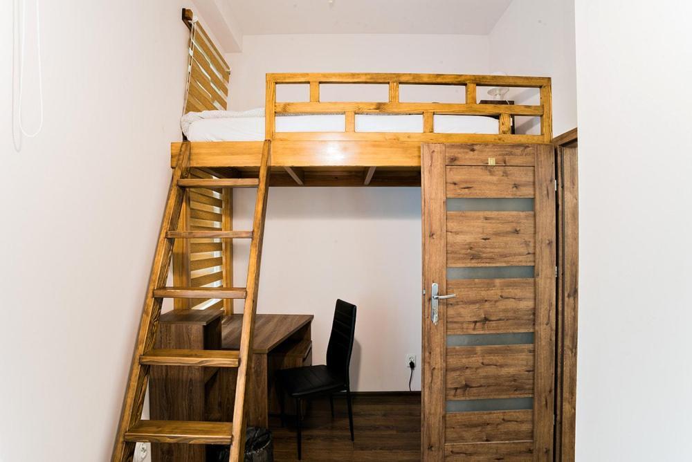Apartment Modern In City Center