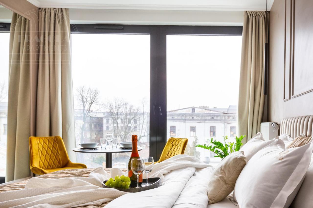 Fragola Rajska 3 - Modern Studios, Park 3* Krakau