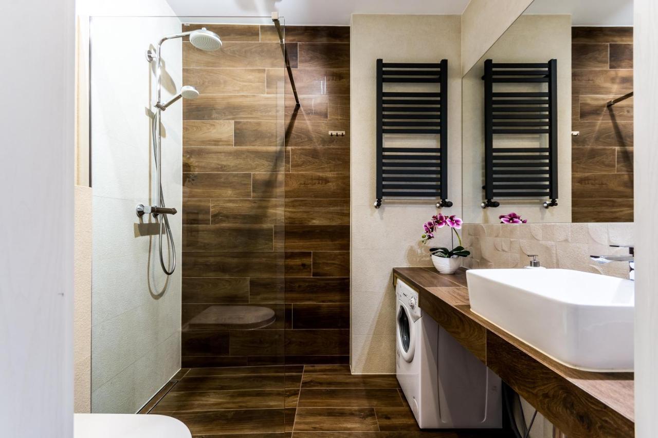 Modern Jacuzzi Apartamento Cracóvia