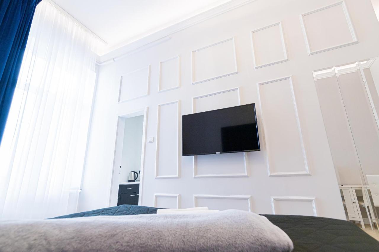 Royal Apartment