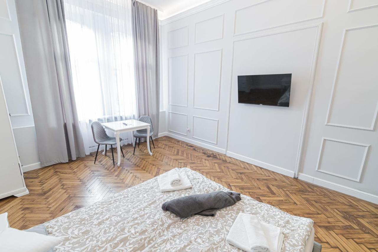 Apartment Royal