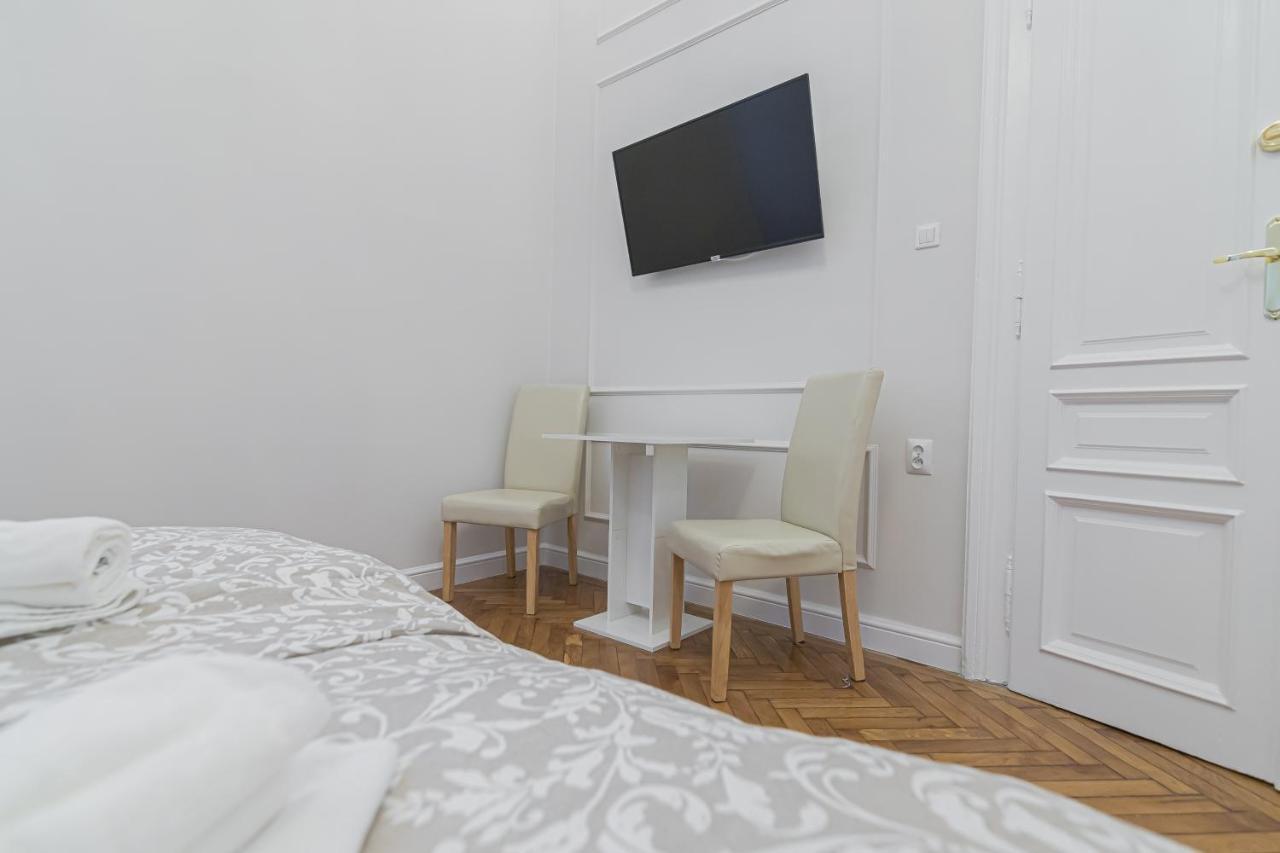 Royal Apartment