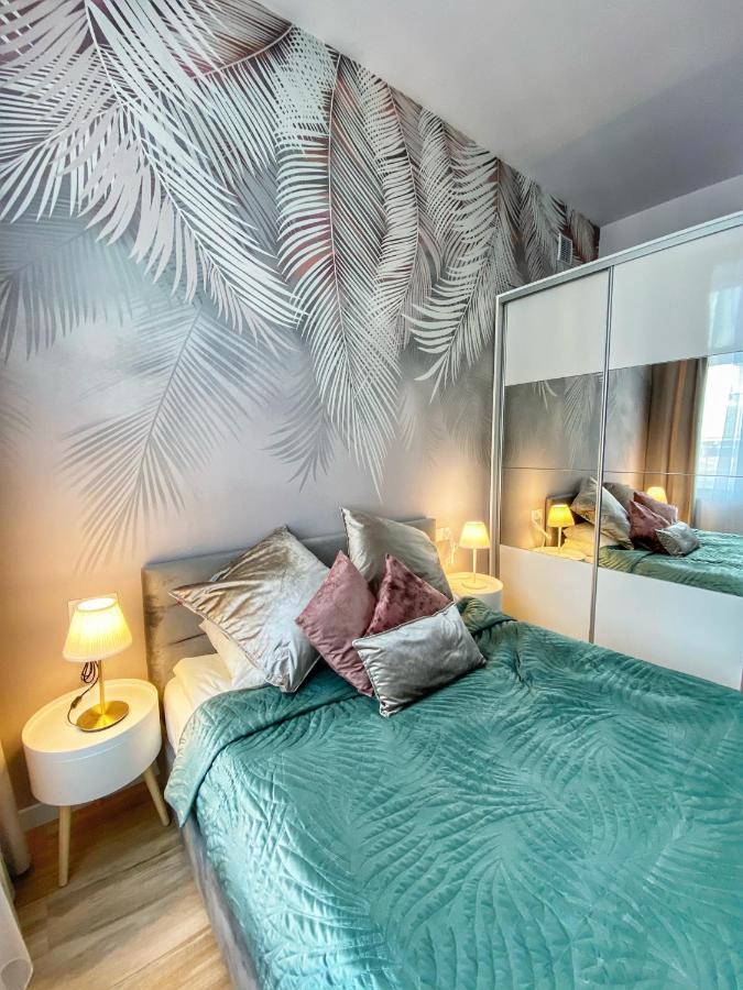 Bialy Z Jacuzzi Appartement *