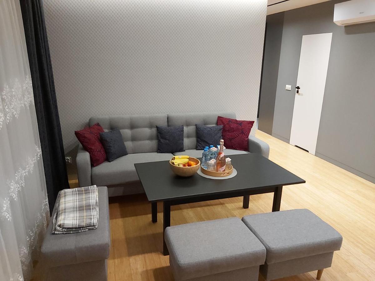 Wizjonerow Luxury & Garage Apartment Krakow