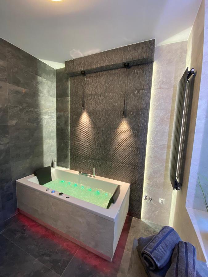 Appartement Bialy Z Jacuzzi