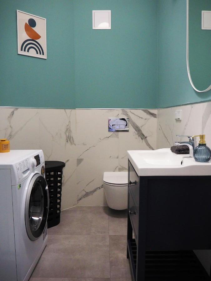 Apartment Wawelove Kossak Apt 1 Min To Royal Wawel Castle! Free Parking *