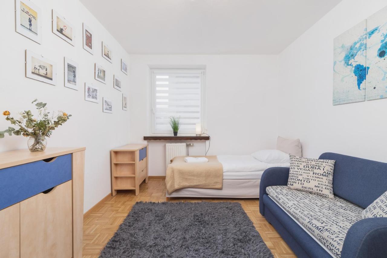 Retro Family Maly Plaszow By Renters Apartment *