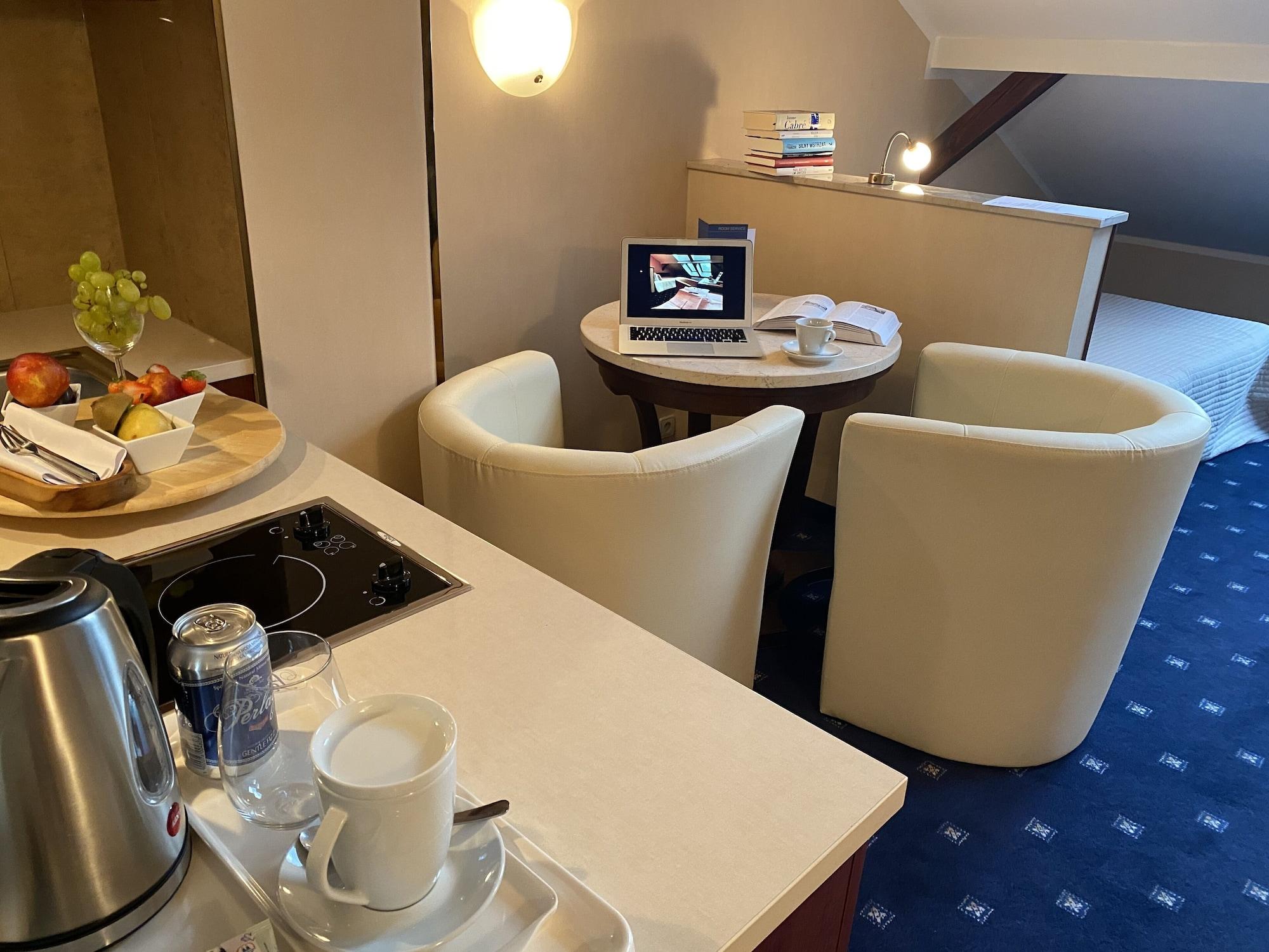 Hotel Booking Crown Piast & Spa Kraków