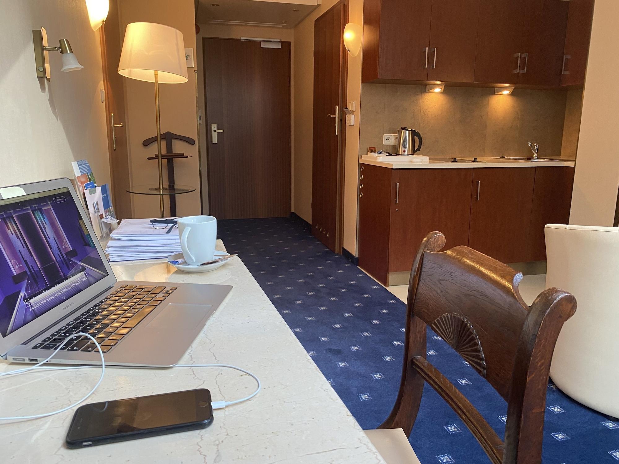 Booking Crown Piast & Spa Kraków