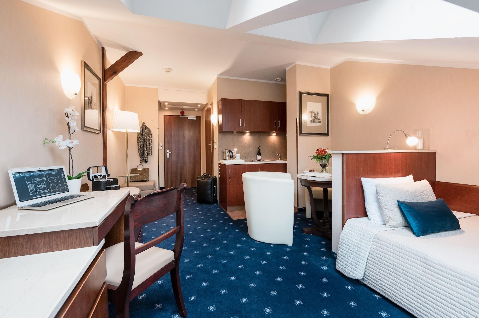 Booking Crown Piast & Spa Hotel Kraków
