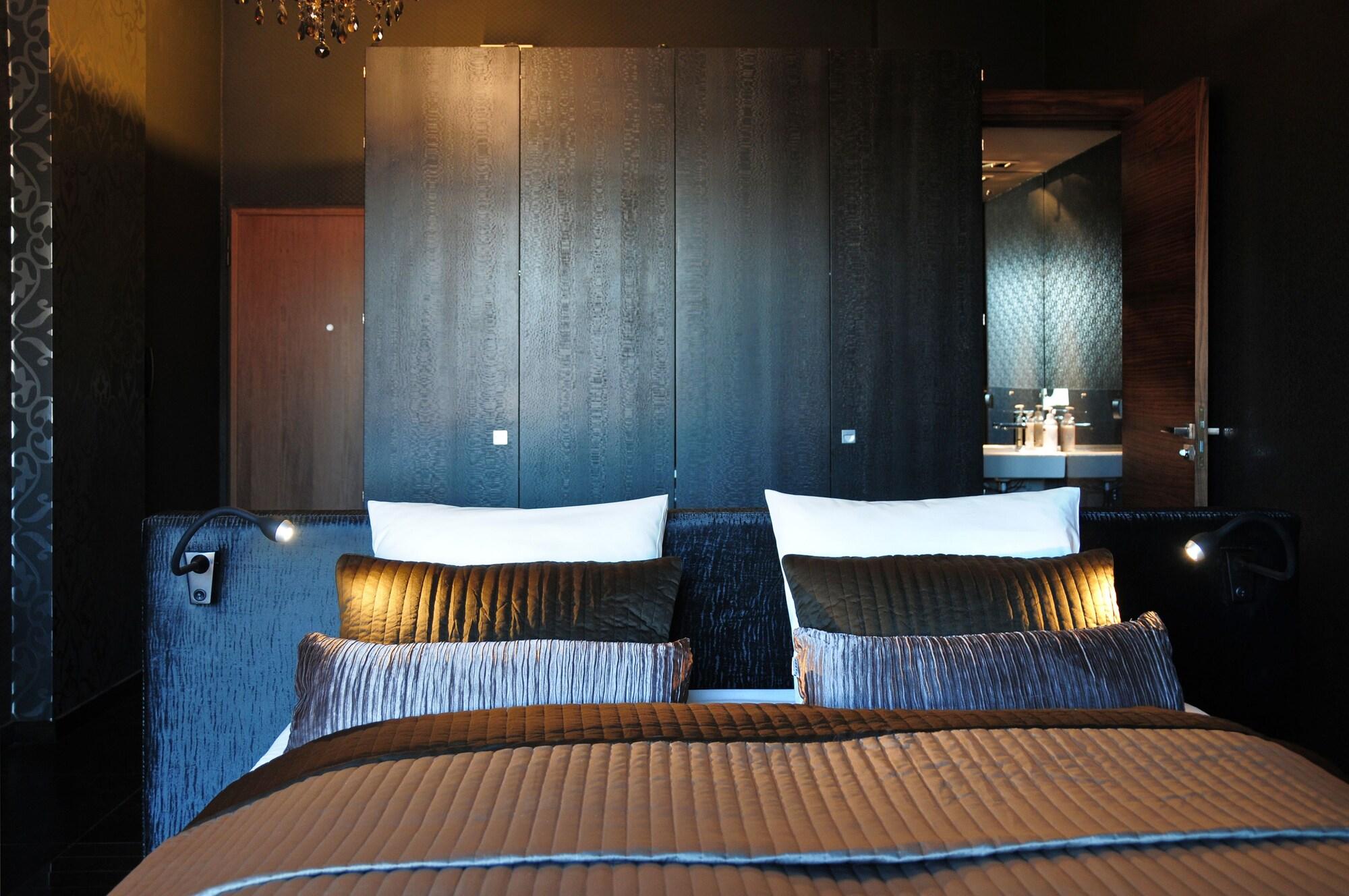 La Gioia Chic Angel Aparthotel 4*