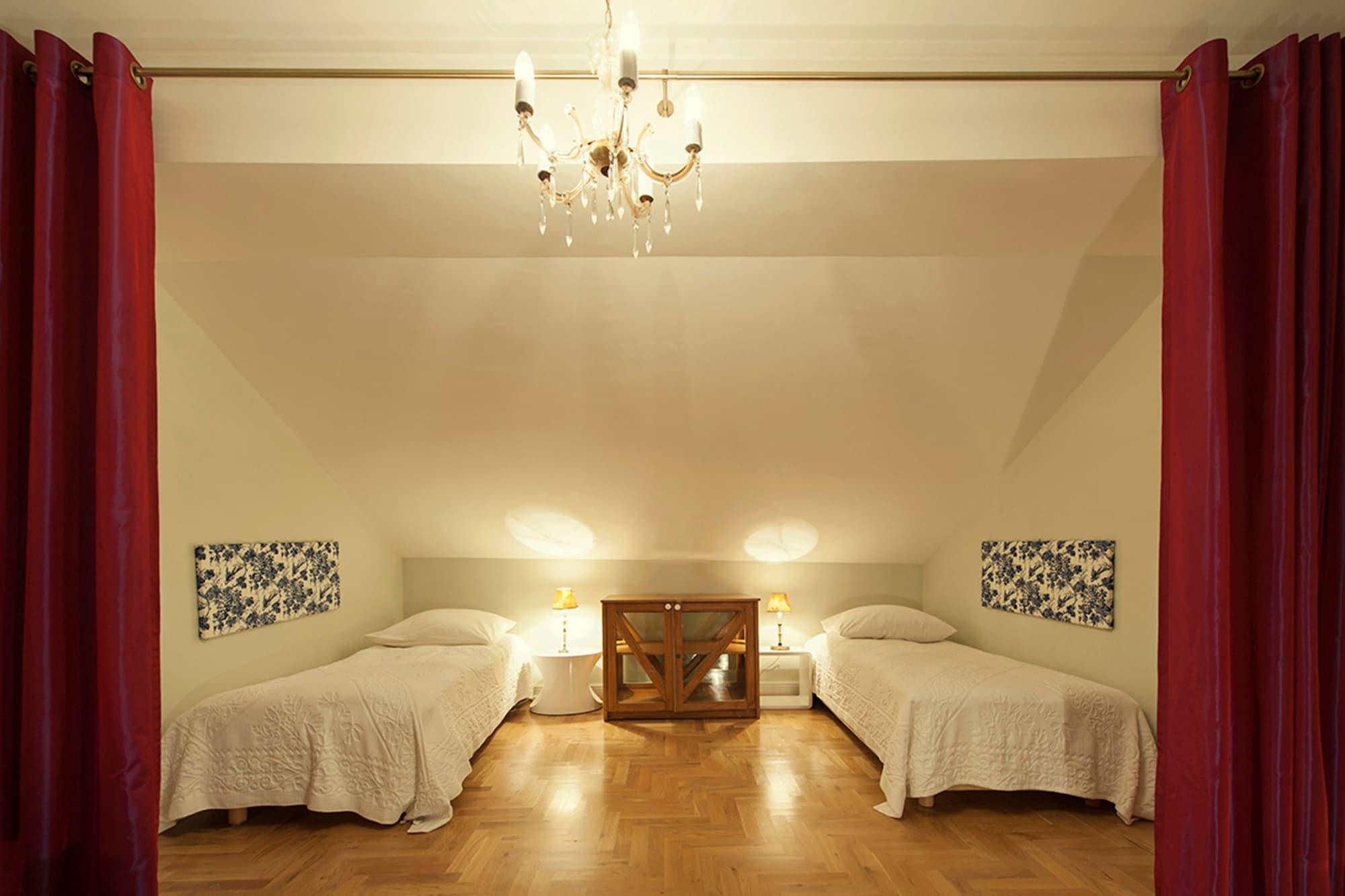 Crystal Chez Helena Aparthotel 3*